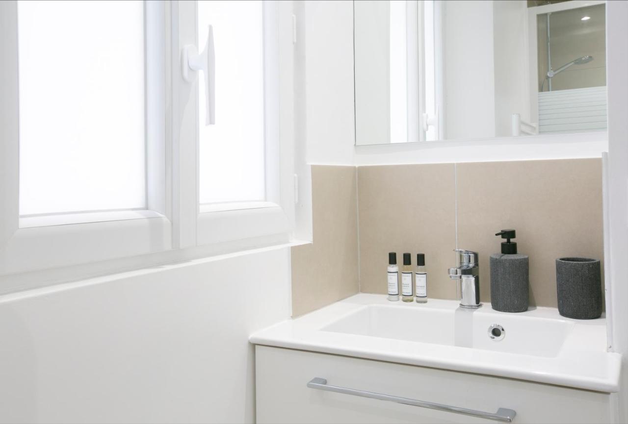 Charming 1 Bedroom Marais Hideaway - Fb17A Párizs Kültér fotó